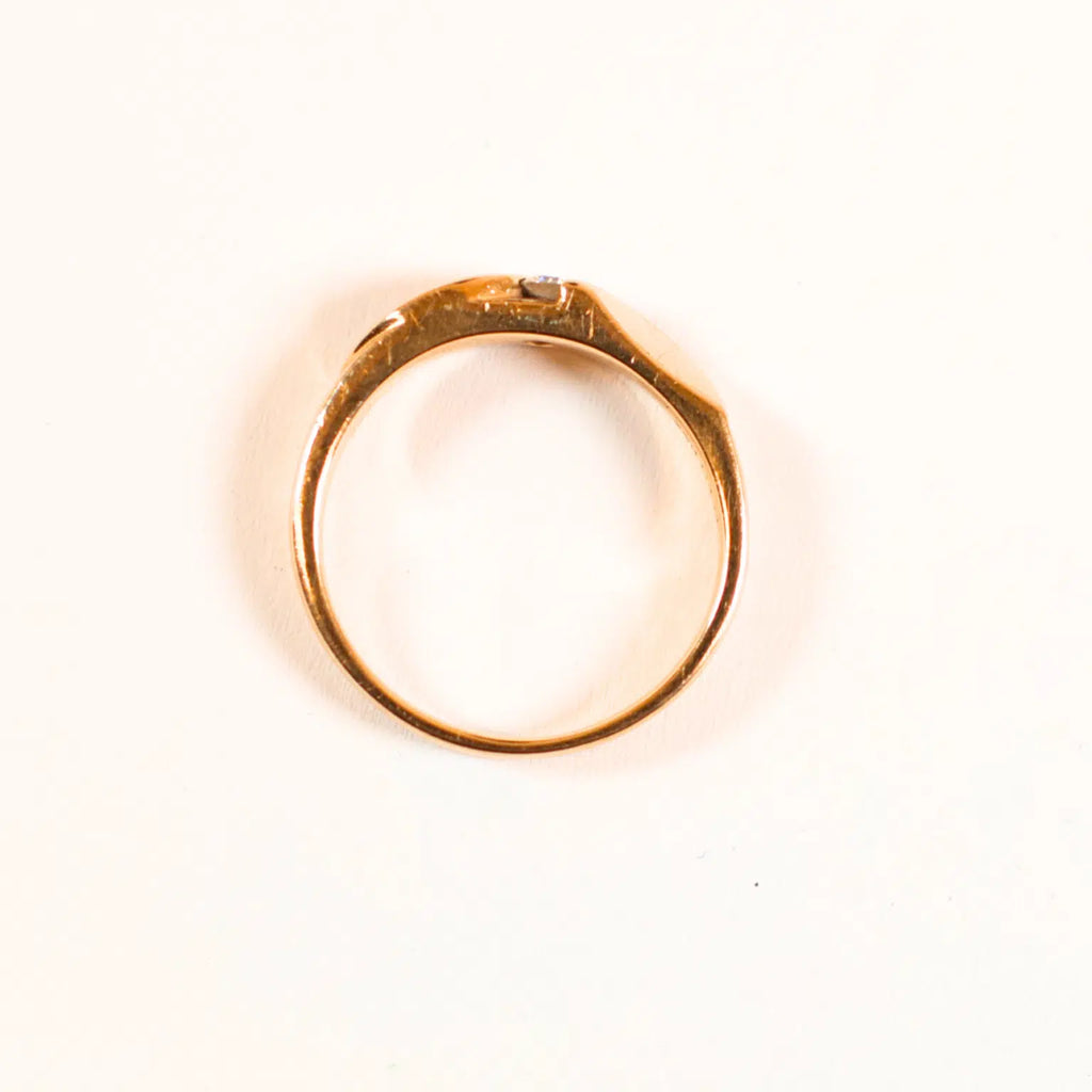 Vintage Hearts & Arrows 14 karat guldring med 0,10 ct. diamant
