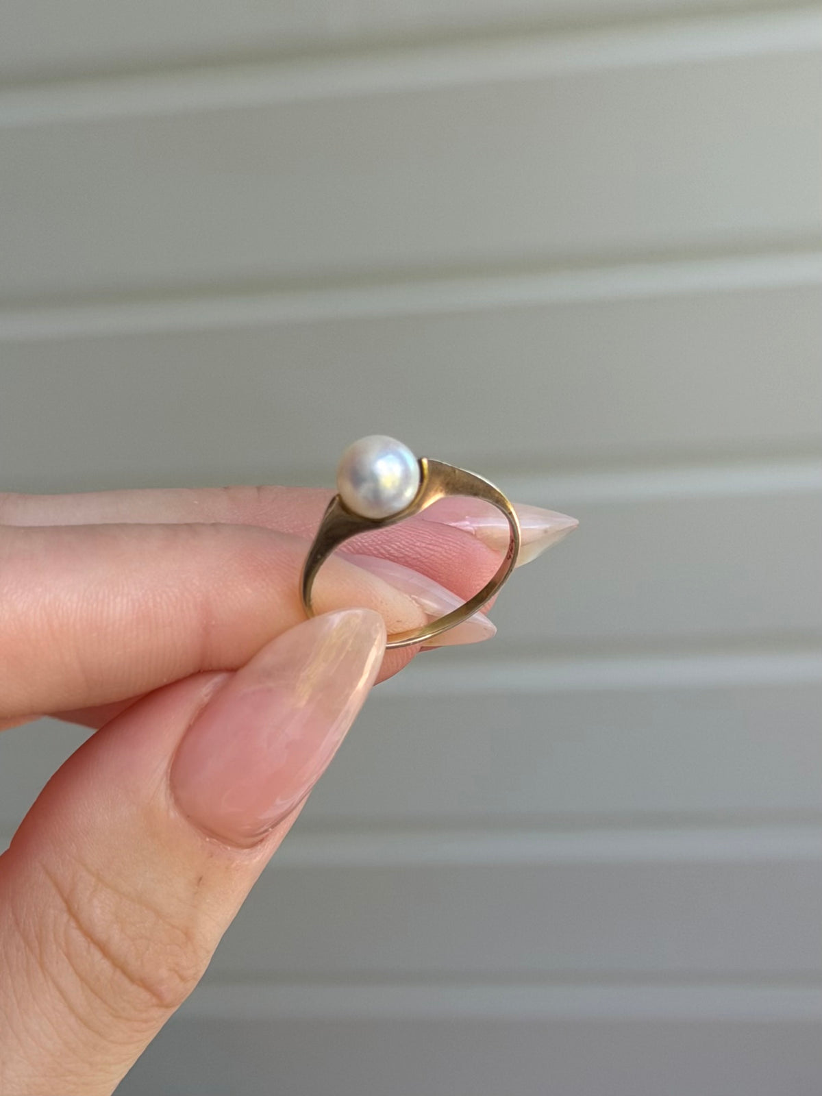 Vintage 14 krt. guldring med perle, str 51