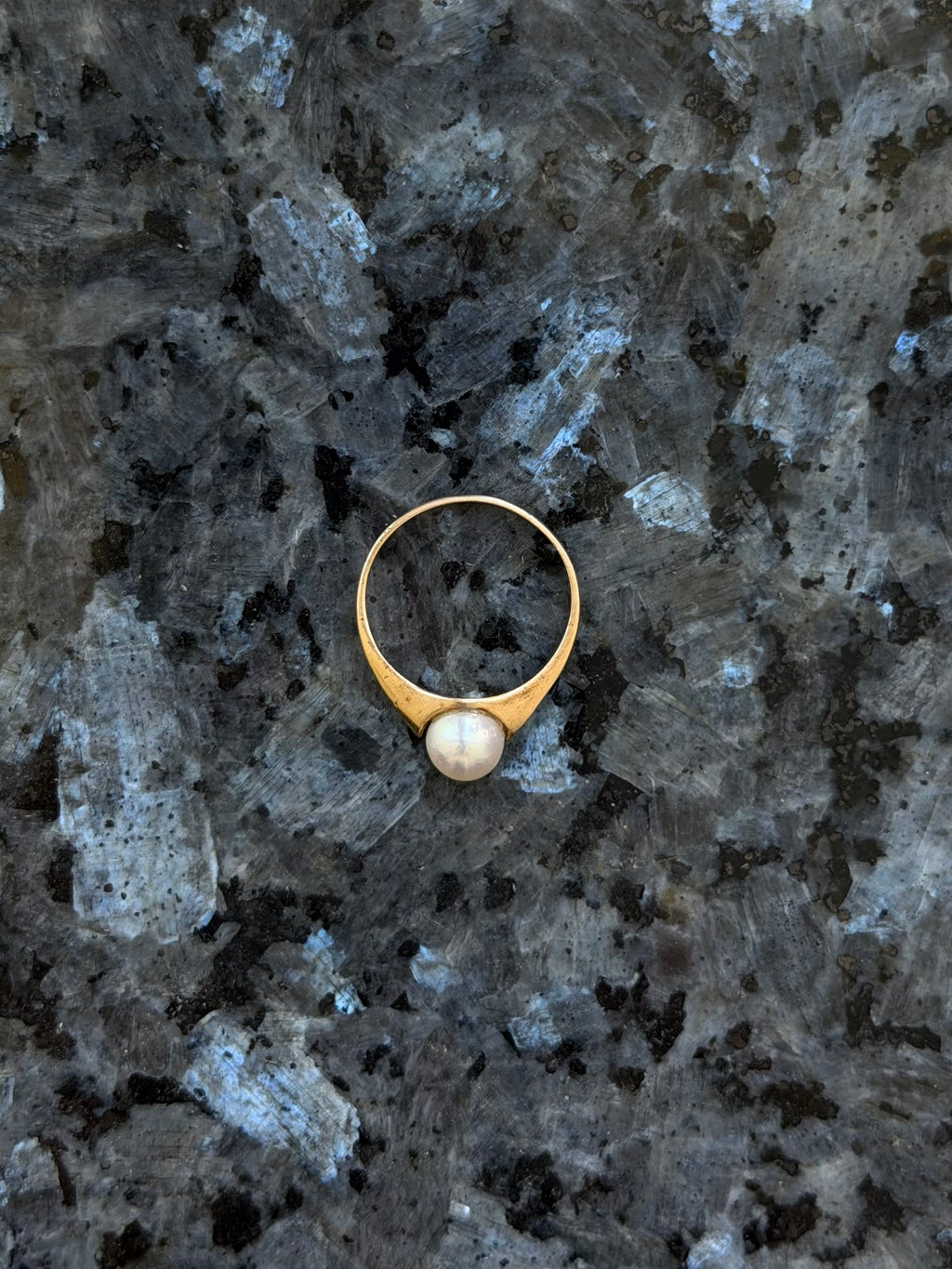 Vintage 14 krt. guldring med perle, str 51
