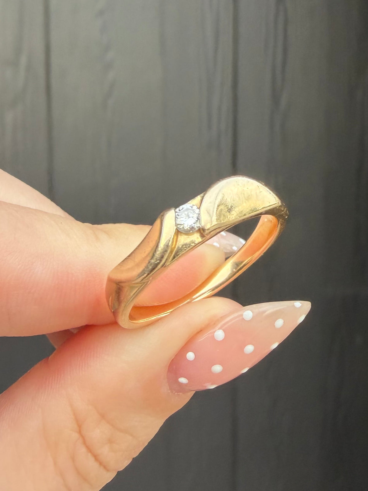 Vintage Hearts & Arrows 14 karat guldring med 0,10 ct. diamant