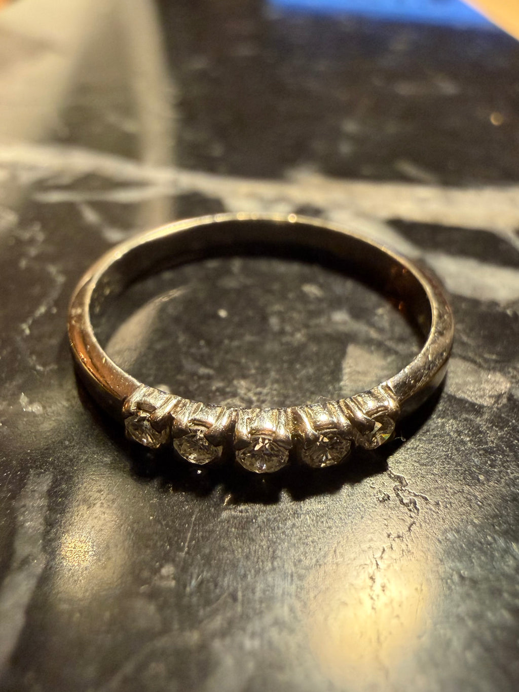 Vintage lady ring i 14 karat hvidguld med 0,15 ct. brillianter, str 53