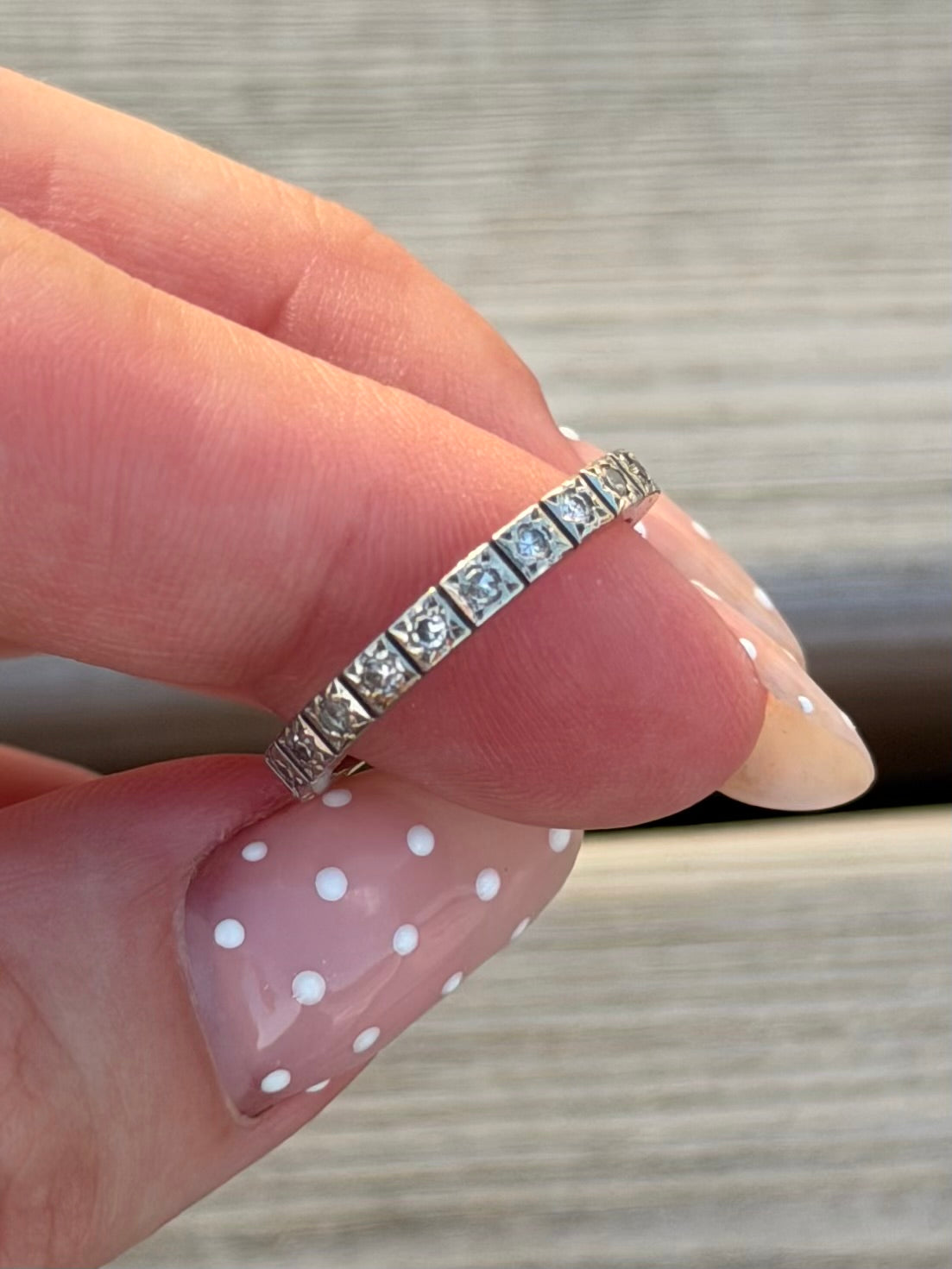 Vintage klassisk alliancering i 14 karat guld, str 51