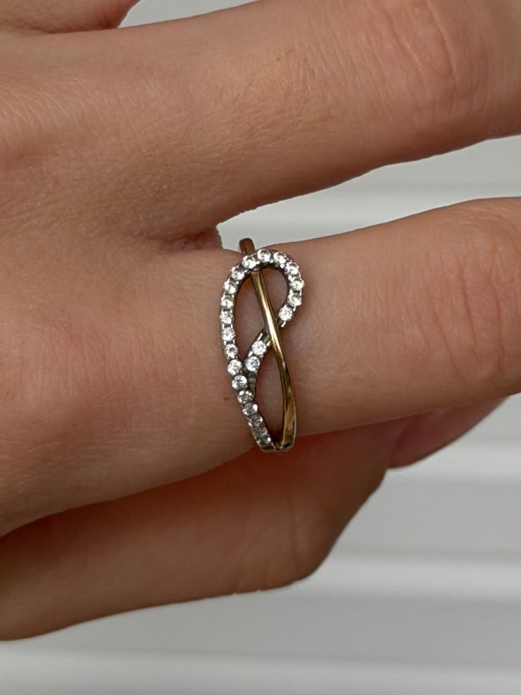 Vintage 8 krt. infinityring, str. 51