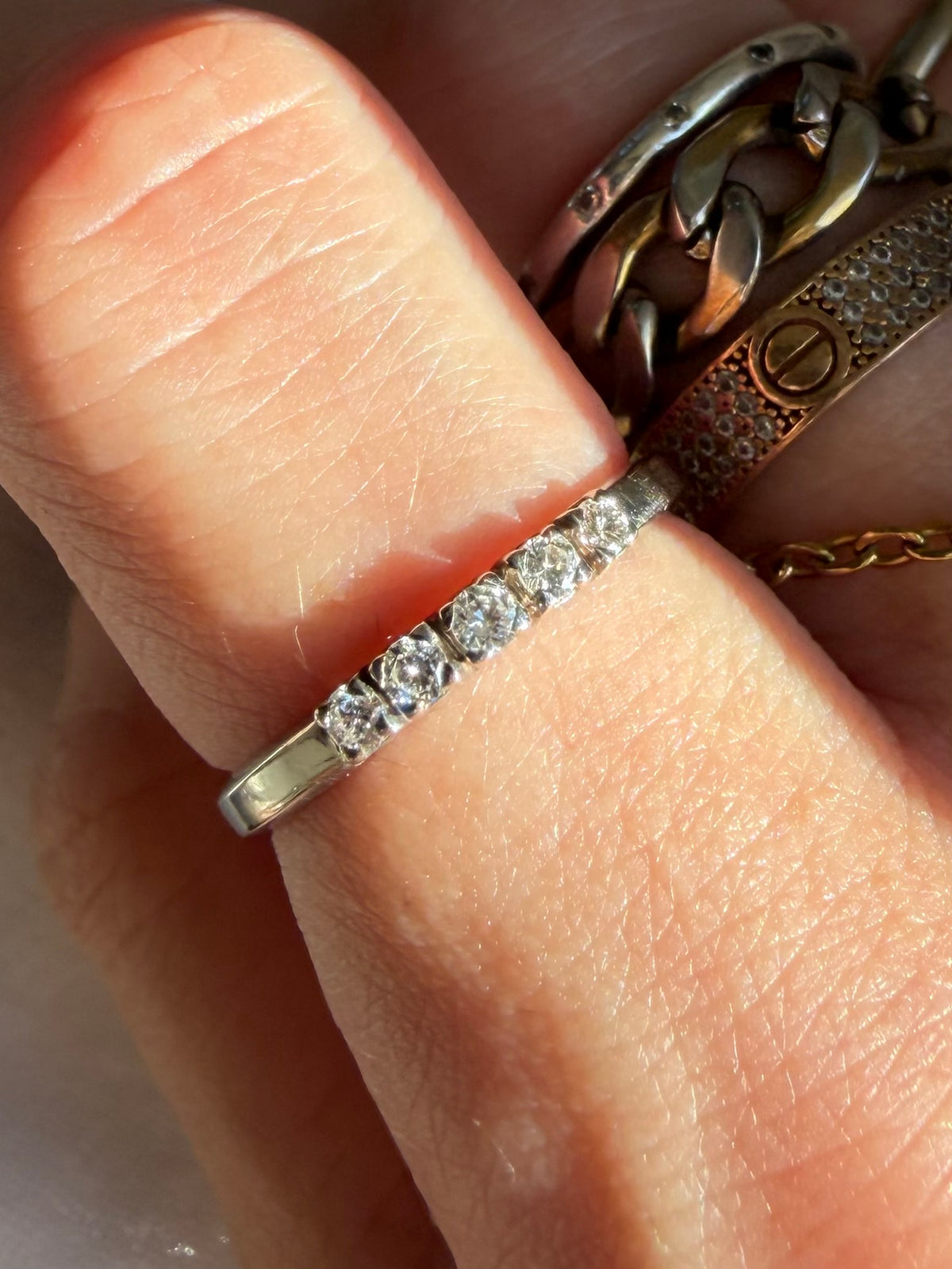 Vintage lady ring i 14 karat hvidguld med 0,15 ct. brillianter, str 53